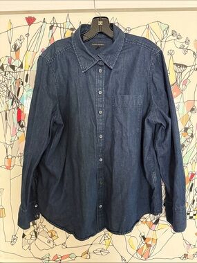 Men's Banana Republic Dark Blue Denim Button-Up Shirt
